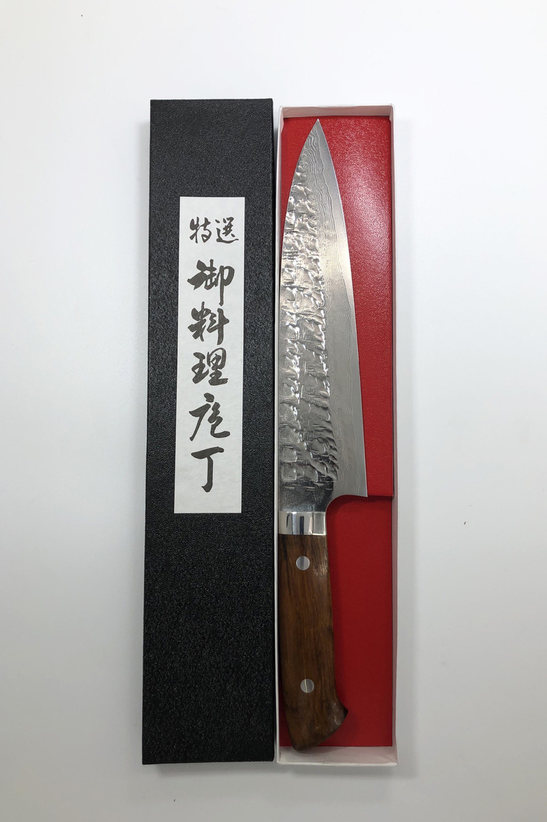 越前数馬 銀嶺 VG10ダマスカス十字鎚目 牛刀 210mm アイアンウッド柄